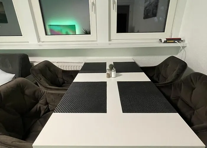 Modern Comfort In 3 *