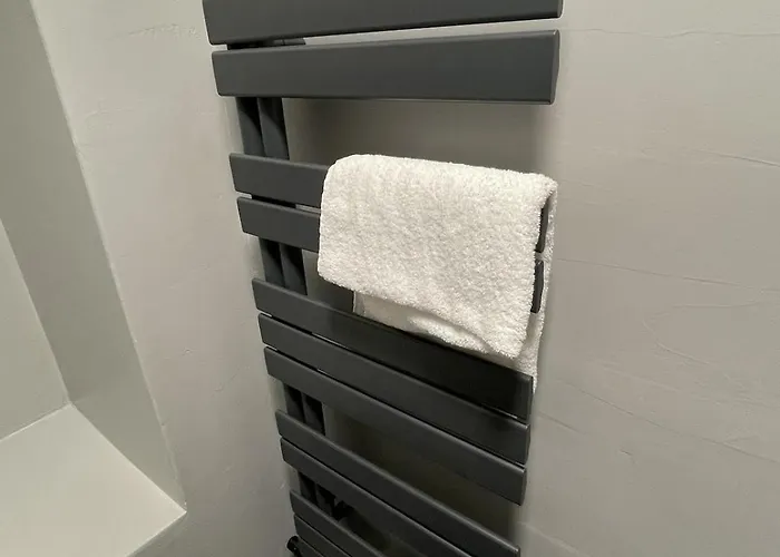 Modern Comfort In 3 Hamburg